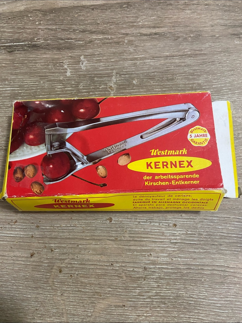 Rare Vintage WESTMARK KERNEX CHERRY 🍒 PIT AND STEM REMOVER WESTERN GERMANY